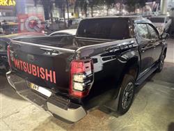 میتسوبیشی L200